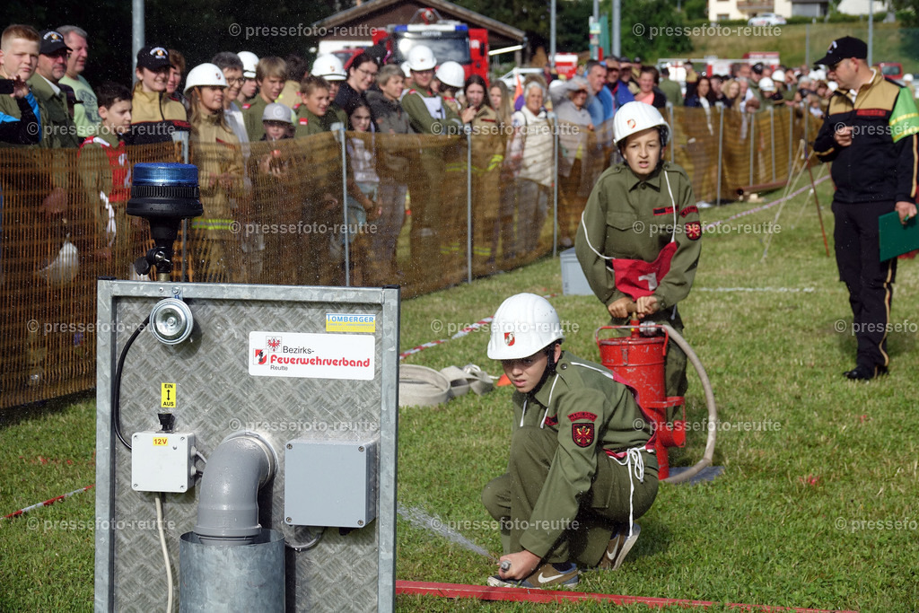 news-2022-Juli09-FF-Nassleistungsbewerb-Hoefen-Sony-DSD02316 | Info aus dem Bezirk Reutte/Ausserfern Tirol sowie eine umfangreiche Bilddatenbank über die gesamte Region: Lechtal, Talkessel Reutte, Tannheimertal, Zwischentoren. Lech, Plansee, Zugspitze, Grenztunnel, B179, Fernpassstraße, Verkehr, Lawinen, Tradition, - Realisiert mit Pictrs.com