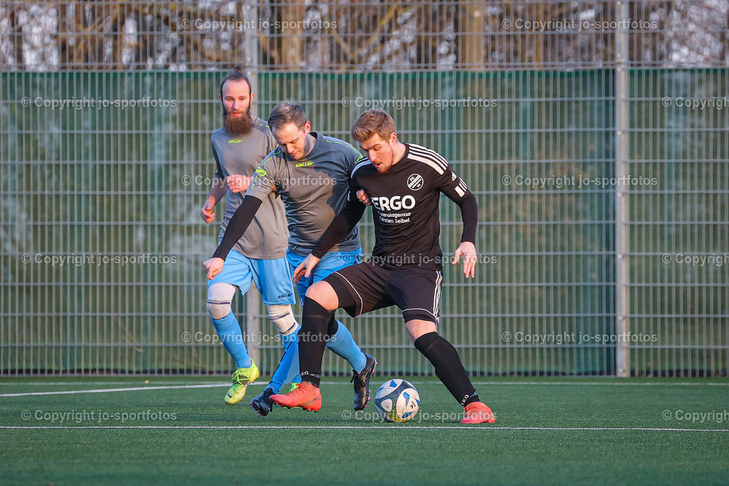 BQ3I5723 | 05.04.2023; Kreisliga C2 Dillenburg; Kunstrasenplatz Haigerseelbach; SSV Haigerseelbach 2 - FC Schwarz-Weiß Erdbach; Ergebnis: 0:5 (0:3)