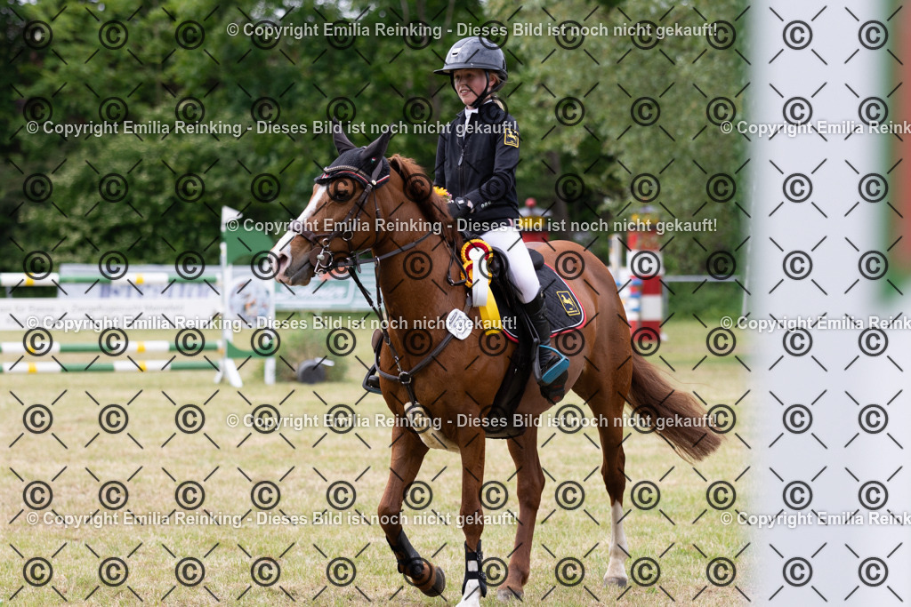 CL5A8118 | Emilia Reinking Fotografie - Realisiert mit Pictrs.com