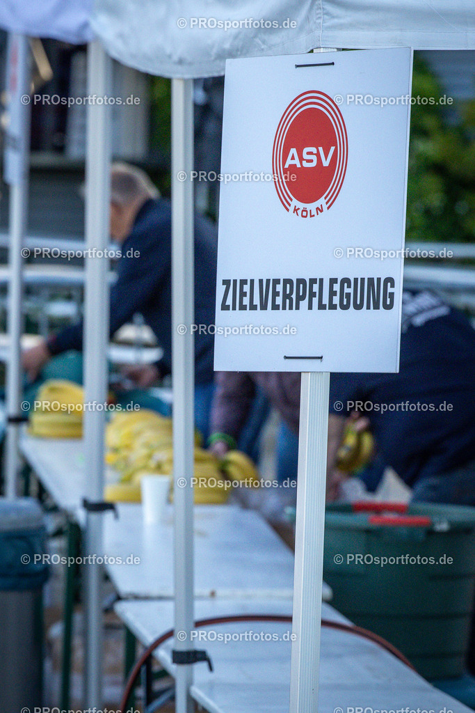 20. OBI Nachtlauf des ASV Koeln, 17.05.2023 | Koeln, 17.05.2023: Impressionen vom 20. OBI Nachtlauf des ASV Koeln rund um den Tanzbrunnen. Foto: Beautiful Sports Pressefotoagentur (www.beautiful-sports.com)