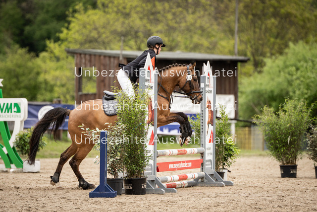 Bad_Meinberg_07655 | saradresslerfotografie - Realisiert mit Pictrs.com