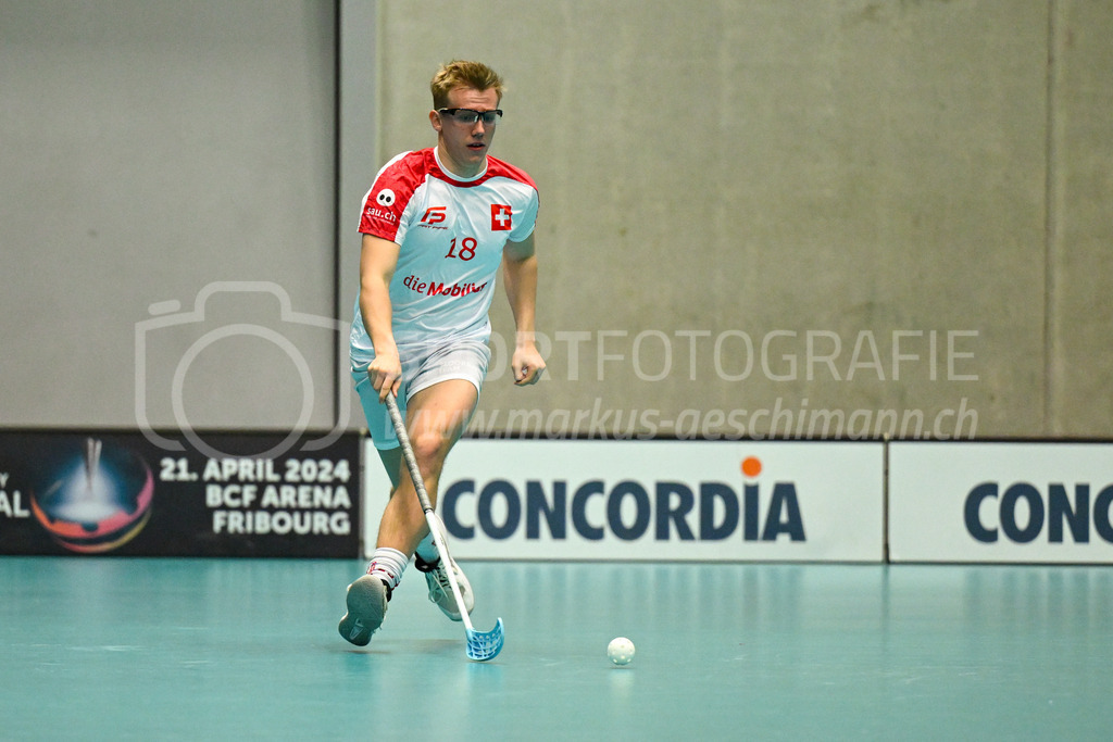 Switzerland U19 vs Finland U19 - 3. February 2024 | Switzerland U19 vs Finland U19
U19 Men International Matches in Switzerland
GoEasy Arena, Siggenthal Station
Switzerland forward #18 Nils Boman.
Credit: Markus Aeschimann | <a href="https://www.markus-aeschimann.ch">Sportfotografie Markus Aeschimann</a> | <a href="https://www.instagram.com/sportfotografie.aeschimann">@sportfotografie.aeschimann</a> - Realisiert mit Pictrs.com