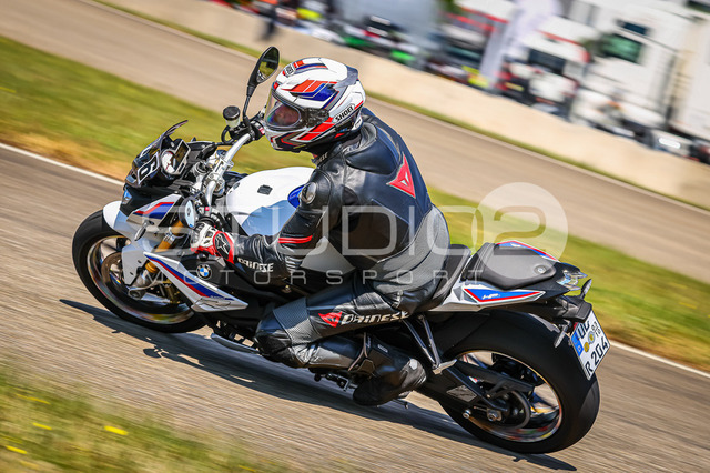 0316-260508DCB-019_316 | Deine Full-Service-Agentur für ✔️Videoproduktionen und ✔️Motorsportfotografie Jetzt Angebot anfragen!