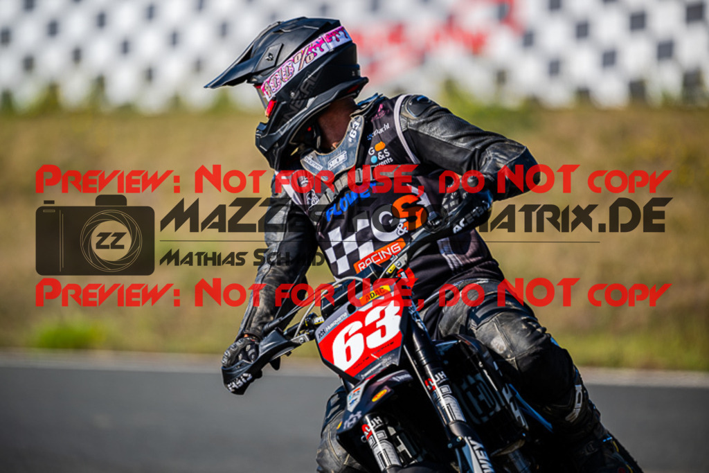 MaZZes_FotoMatrix_220813_3080 | S3