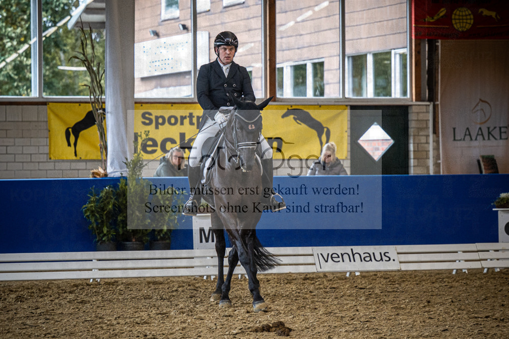 DOS_1789 | Entdecke hochwertige Reitturnierfotos von Foto Oger. Professionell, emotional und authentisch – jetzt Lieblingsmomente im Shop bestellen. - Realisiert mit Pictrs.com