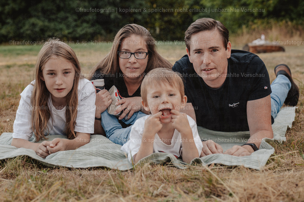 Fraufotografin_O3A2568 | Isabelle Schiminski ist ein Kitafotograf für Wiesbaden, Rheingau, Kiedrich, Untertaunus, Bad Schwalbach, Taunusstein und Mainz