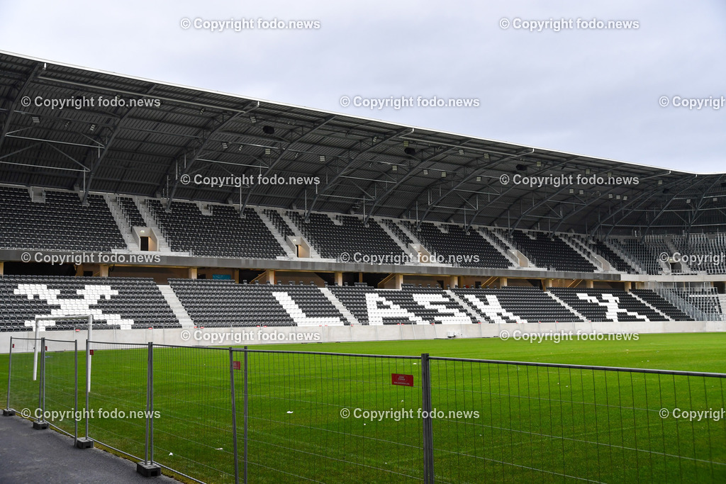 Raiffeisen Arena Linz_ Stadion_ Siegmund Gruber_ Praesident Lask Linz 31.01.2023-25 | 31.01.2023, Raiffeisenarena Linz, AUT, im Bild Raiffeisen Arena Linz, Bestuhlung, Zuschaertribuene
