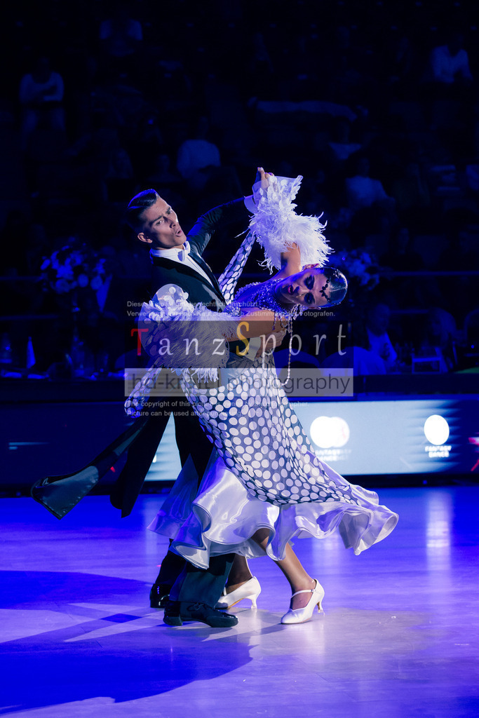IMG_7937 | Tanzsportbilder, Standardtanz, Lateintanz, WDSF, DTV, LTVB, dancecomp, goc, hessen tanzt, blaues band der spree, walzer, tango, wiener walzer, slowfox, quickstepp, samba, rumba, cha-cha-cha, paso doble. jive, hd-kroft photography, turniertanzsport