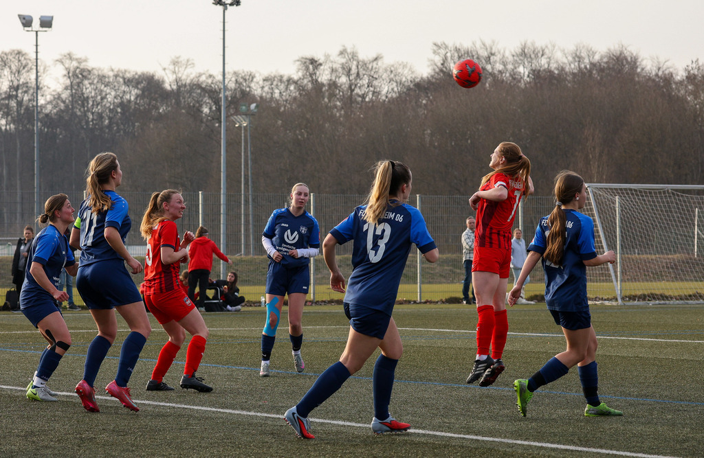 20260308-FCH-Welzheim_021 | 1. FC Heidenheim 1846 vs. FC Welzheim 06, Fußball, Frauen,, Freundschaftsspiel, 2025/2026, 08.03.2026 in Heidenheim, Kunstrasen Ost(Foto: Michael Bulling) - Realisiert mit Pictrs.com