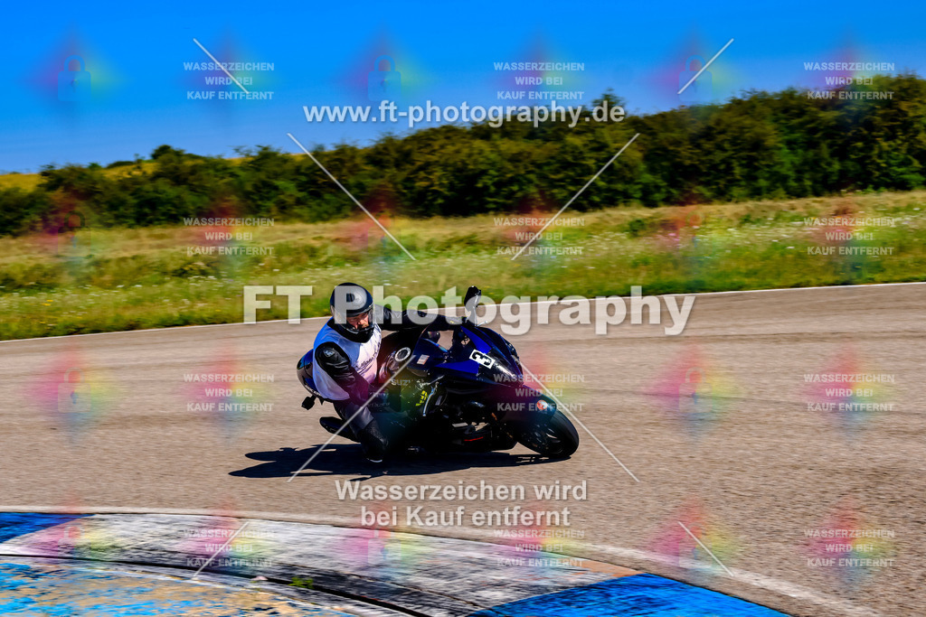 003-2958 | Hier findet Ihr Bilder von Touristenfahrten auf der Nürburgring Nordschleife oder von anderen Veranstaltungen die ich besucht habe. Viel Spass beim Durch Schauen 
