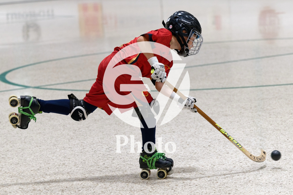 U13  - Geneve RHC v HC Munsingen W  |  during the U13  match between Geneve RHC and HC Munsingen W  at Centre sportif de la queue d'arve in Geneve, Switzerland