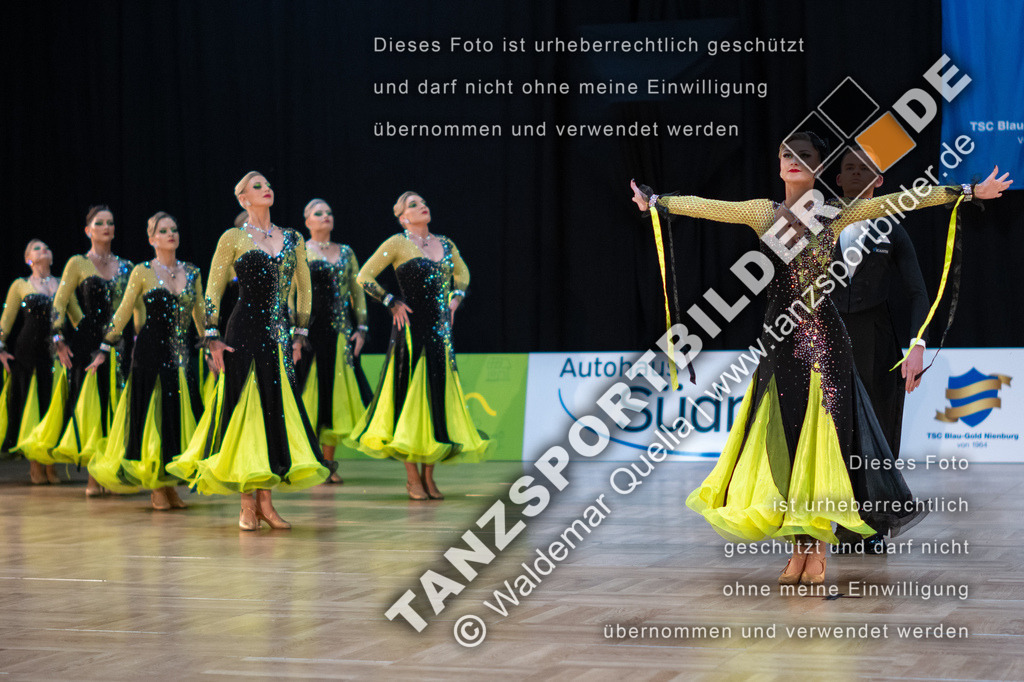 20250118-10953 | Hier finden Sie Tanz Bilder vom Latein und Standard Formationen tanzen. Sportbilder vom Tanzsport. Schöne Fotos und von Weltmeisterschaft, Europameisterschaft, Bundesliga, Regionalliga, Oberliga und Landesliga sowie von GOC Stuttgart, DanceComp, WM Bremen