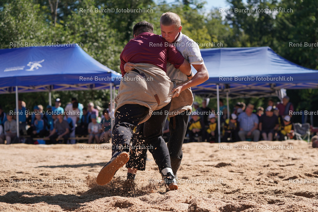 DSC08145-2 | René Burch leidenschaftlicher Fotograf aus Kerns in Obwalden.  Hier finden sie Sport, Landschaft und Natur Fotografie.
 - Realisiert mit Pictrs.com