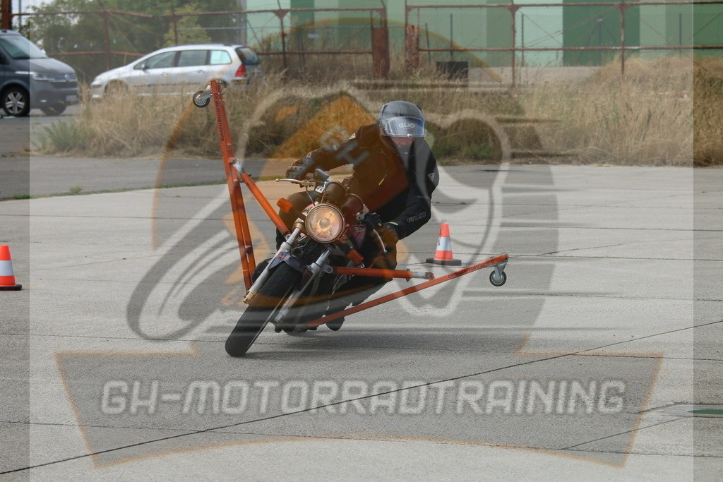 IMG_3491 | gh-motorradtraining-foto.de - Realisiert mit Pictrs.com