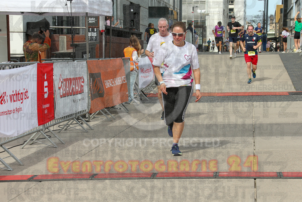 250920_1328_EX1_4784 | Sportfotografie im Rhein-Sieg Kreis, Köln, Bonn, NRW, Rheinland Pfalz, Hessen, etc. Unser Tätigkeitsfeld umfasst den Laufsport vom Volkslauf über den Marathon, Duathlon, Triathon bis zum Ultralauf wie Kölnpfad Ultra oder Schindertrail.