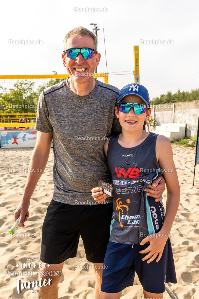 2024-00099941-Vater-Sohn-Turnier-2 | 09.05.2024; Berlin Foto: Gerold Rebsch - www.beachpics.de
