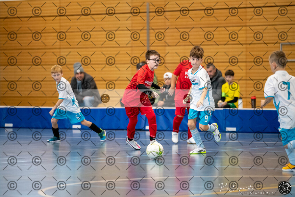 20231202_FCR_Hallenturnier_E_WEB (10) | Sport und Naturfotografie von Roberto Esposito zeigt echte Momente Bewegung und die Schönheit der Natur. Ausdrucksstarke Bilder schaffen Emotionen.