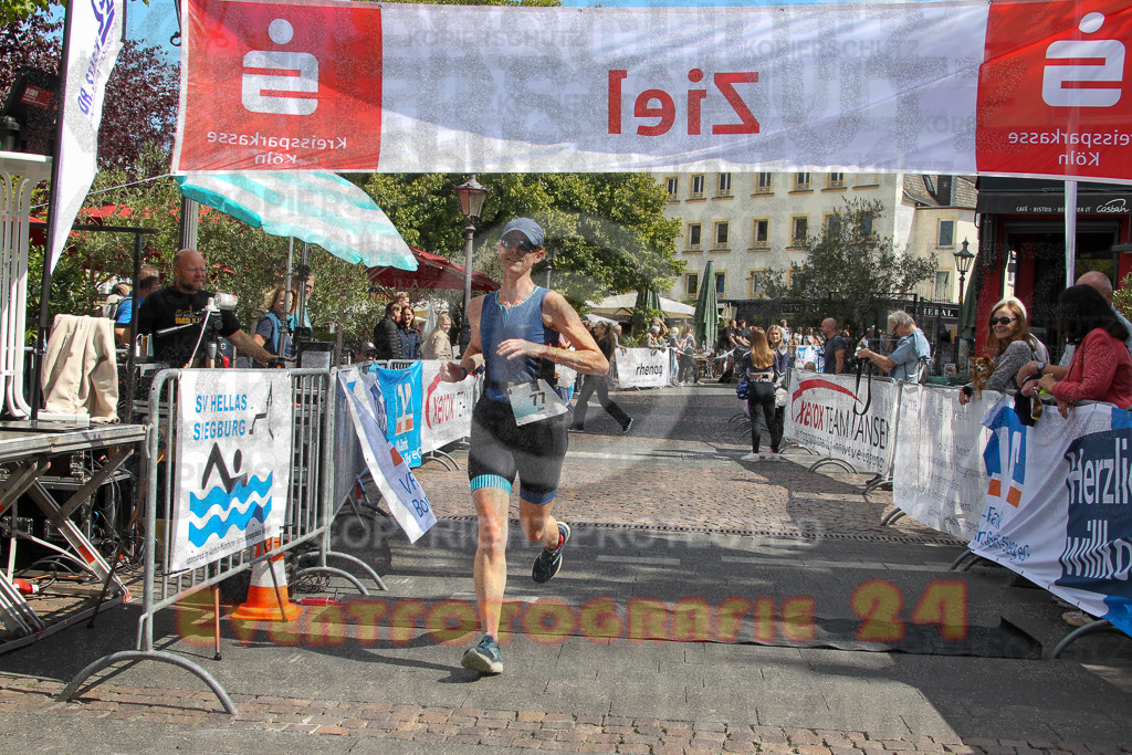 250824_1243_EV4_9433 | Sportfotografie im Rhein-Sieg Kreis, Köln, Bonn, NRW, Rheinland Pfalz, Hessen, etc. Unser Tätigkeitsfeld umfasst den Laufsport vom Volkslauf über den Marathon, Duathlon, Triathon bis zum Ultralauf wie Kölnpfad Ultra oder Schindertrail.