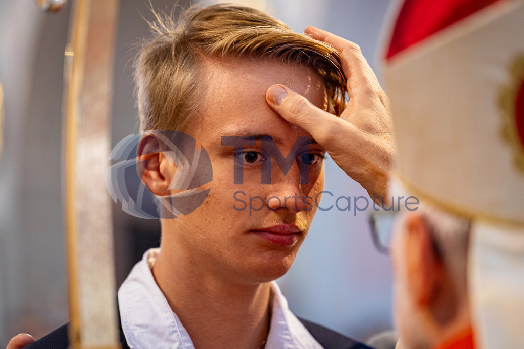 Trainproduction-20240519-1 | Firmung Klagenfurt-Dom 19.05.2024 10:30 Uhr