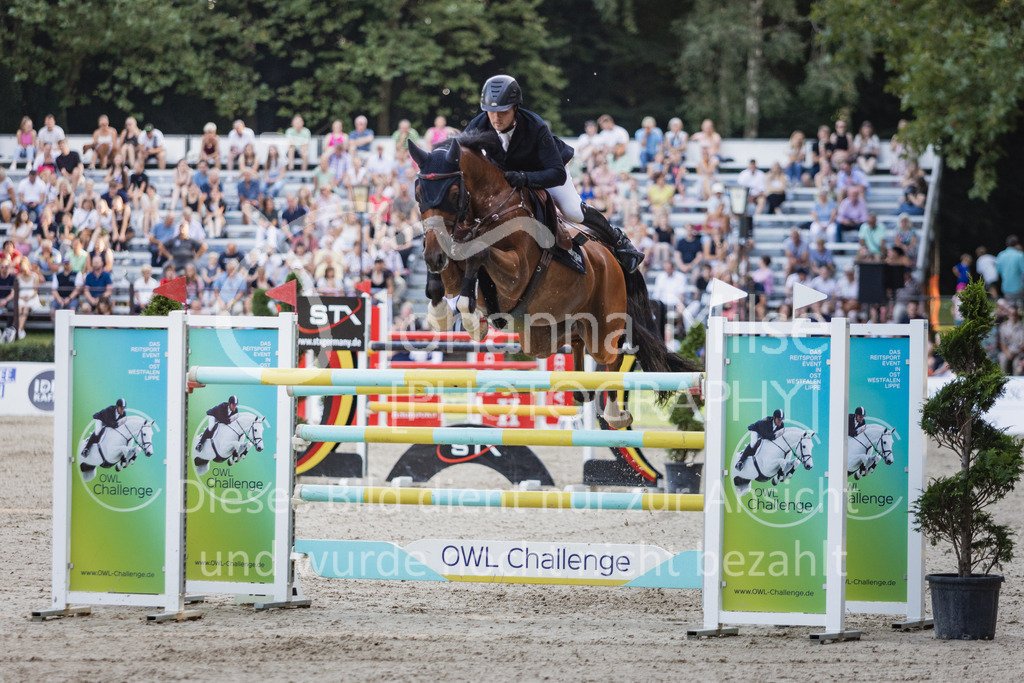 230909_OWLCh_Championat-545 | Deine schönsten Turniermomente als professionelle Fotos! Entdecke hochwertige Pferdesport-Fotografie im Online-Shop. Jetzt Fotos finden & bestellen!