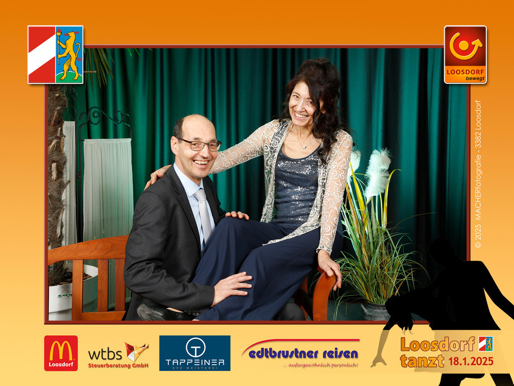 LoosdorfTanzt25_8672 | Ballfotografie - Loosdorf tanzt am 18.01.2025 in der Losensteinhalle LOOSDORF. Vielen Dank den Sponsoren:Edtbrustner Reisen /wtbs Steuerberatung /Autohaus Tappeiner/McDonalds Loosdorf