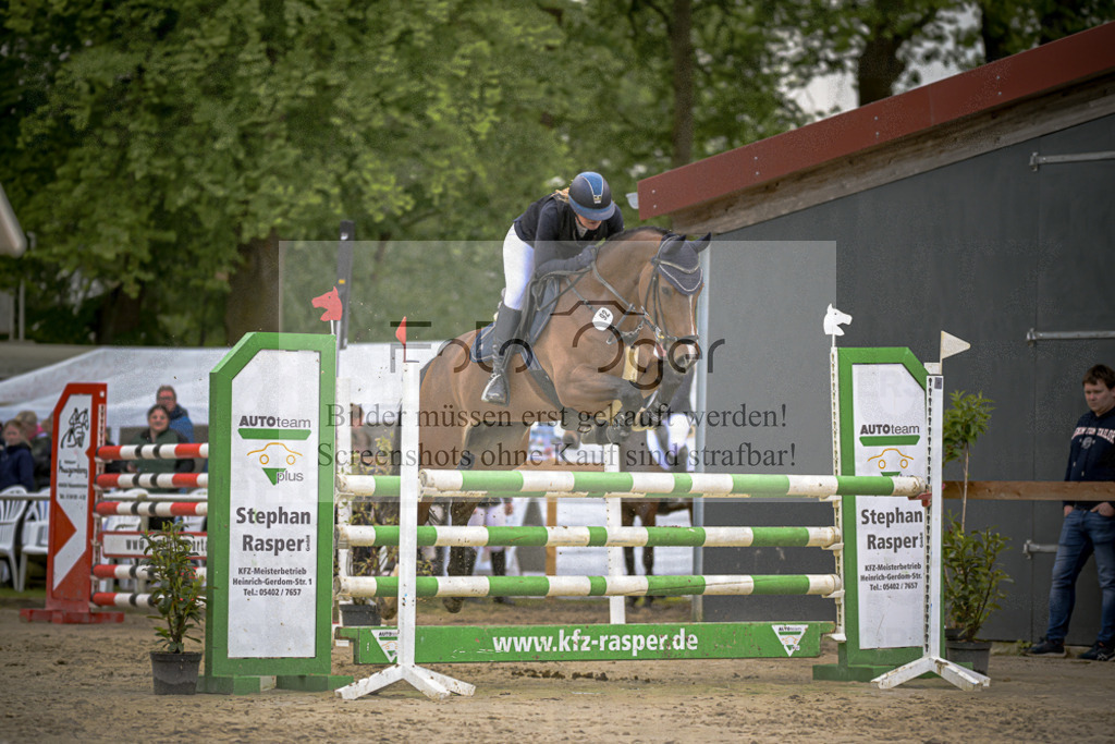 20240505-DOS_8468 | Entdecke hochwertige Reitturnierfotos von Foto Oger. Professionell, emotional und authentisch – jetzt Lieblingsmomente im Shop bestellen.Deutschlandweite Turnierfotografie. - Realisiert mit Pictrs.com
