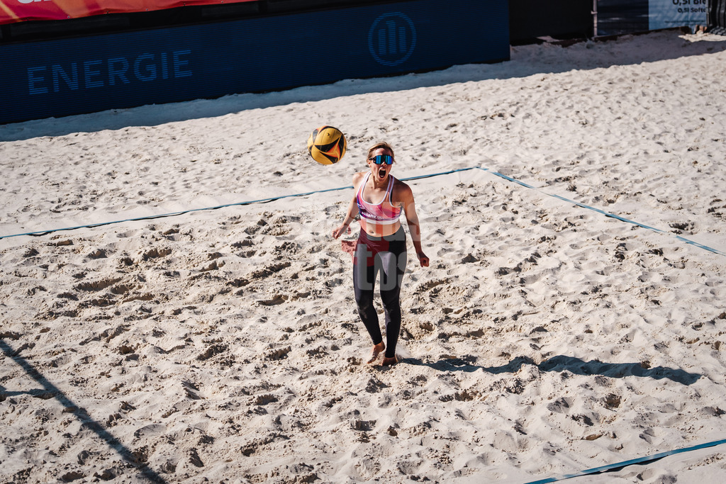 Beachvolleyball | Frauen | Allianz German Beach Tour 2025 | Tourstop Bremen | 12.06.2025 | Nina Interwies jubelt