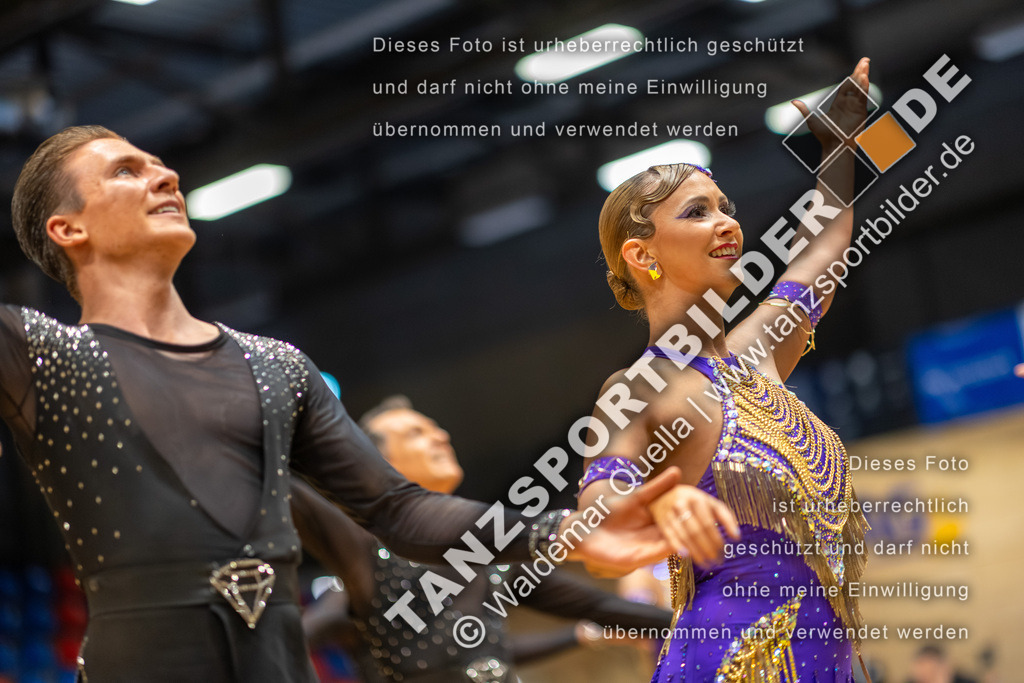 20260328-01846 | Hier finden Sie Tanz Bilder vom Latein und Standard Formationen tanzen. Sportbilder vom Tanzsport. Schöne Fotos und von Weltmeisterschaft, Europameisterschaft, Bundesliga, Regionalliga, Oberliga und Landesliga sowie von GOC Stuttgart, DanceComp, WM Bremen