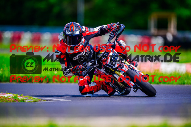 MaZZes_FotoMatrix_240604_6007705_3504 | Fotograf Mathias Schmid
Sportfotograf,
Eventfotograf,
Hochzeitsfotograf,
Portraitfotograf