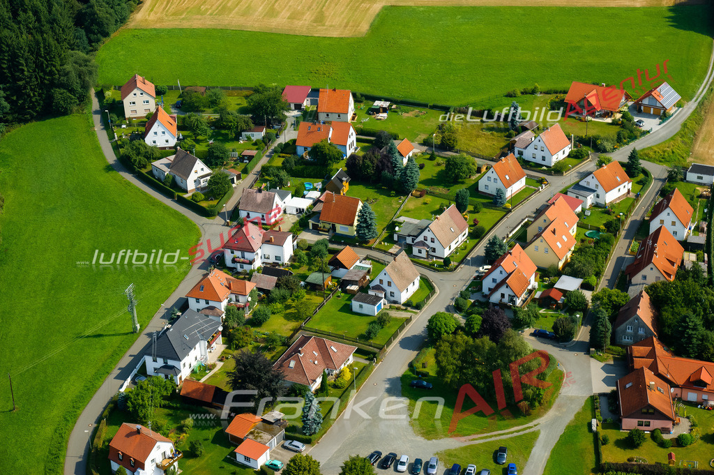 Luftbild von Marienweiher Marktleugast - Luftaufnahme wurde 2008 von https://frankenair.de mittels Flugzeug (keine Drohne) erstellt - die Geschenkidee