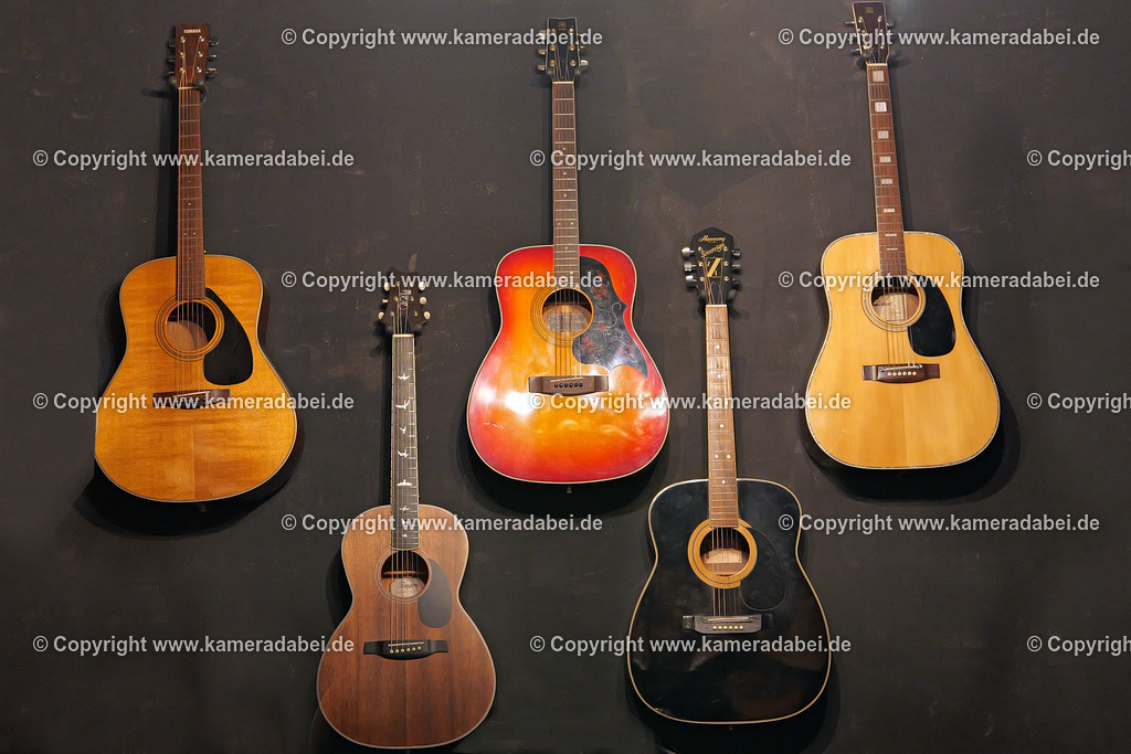 Konzert : Black Bottle Riot am 14.11.2025 im Rare Guitar in Münster | Konzert : Black Bottle Riot am 14.11.2025 im Rare Guitar in Münster - Realisiert mit Pictrs.com