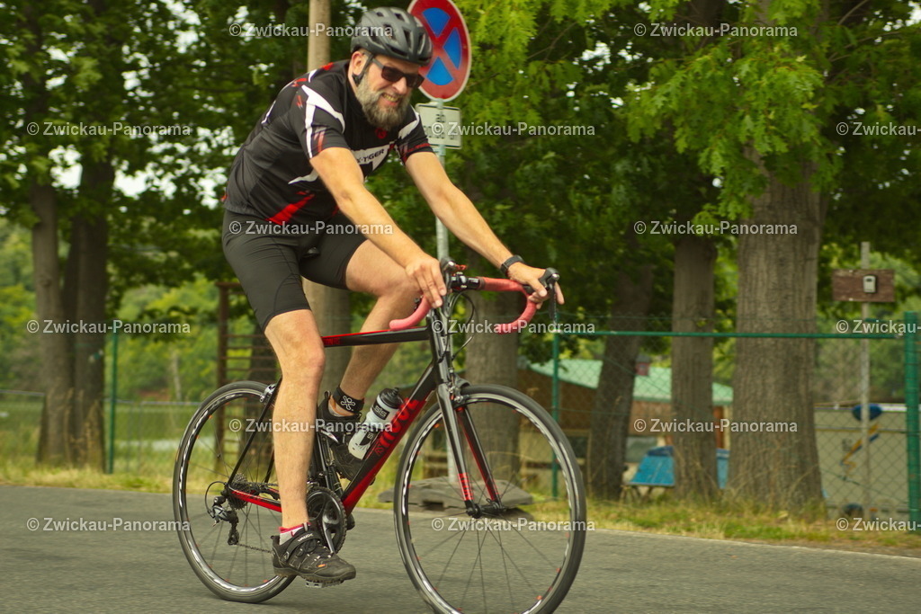 2023_0630_KoberTriathlon_Jeder0517 | Urban. Natur. Panorama. Luftbild. 
Der Bildershop für aufregende Perspektiven!
Für Deko, Wandbild und Kalender!
Wir bringen LED-Bilder zum Leuchten!
