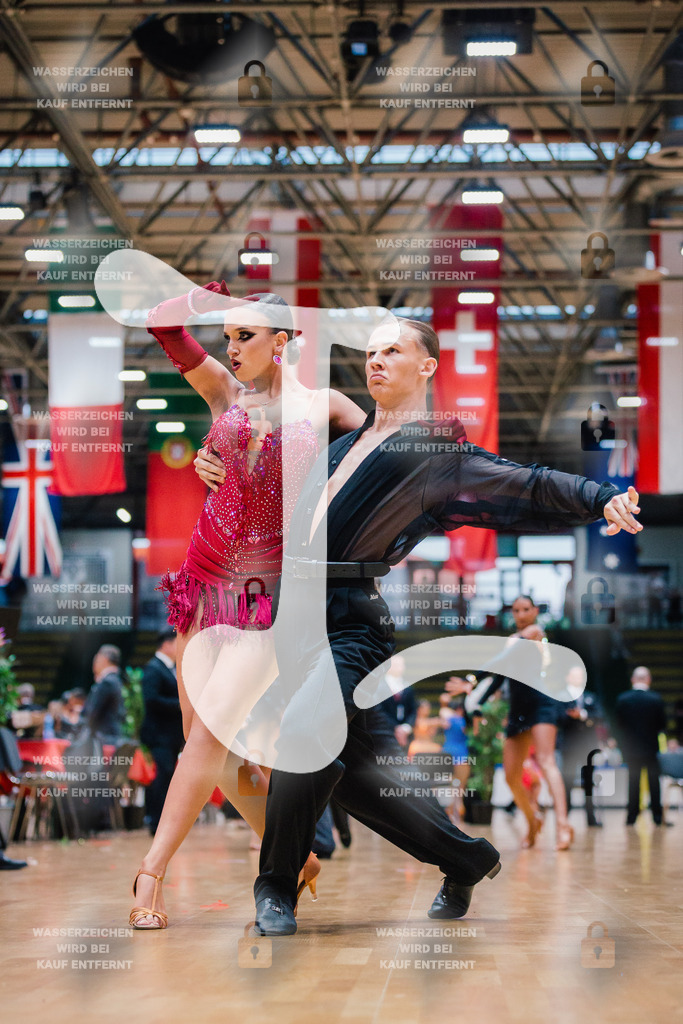Hessen Tanzt WDSF Open Youth Latin 16th (53) Jakob Müller _ Viktoria Braun (TTC Erlangen)-2025-05-17-1702 | Webshop for digital downloads and prints of dance sport, event & show photographer Julian Link - Realisiert mit Pictrs.com