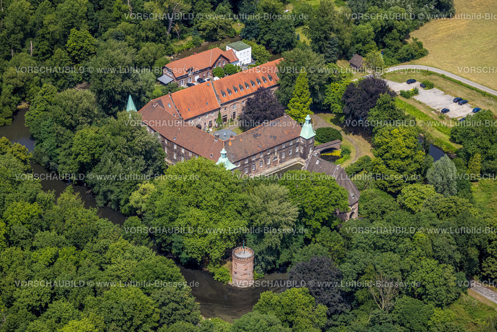 Castrop-Rauxel220706443 | Luftbild, Schloss Bladenhorst, Bladenhorst, Castrop-Rauxel, Ruhrgebiet, Nordrhein-Westfalen, Deutschland