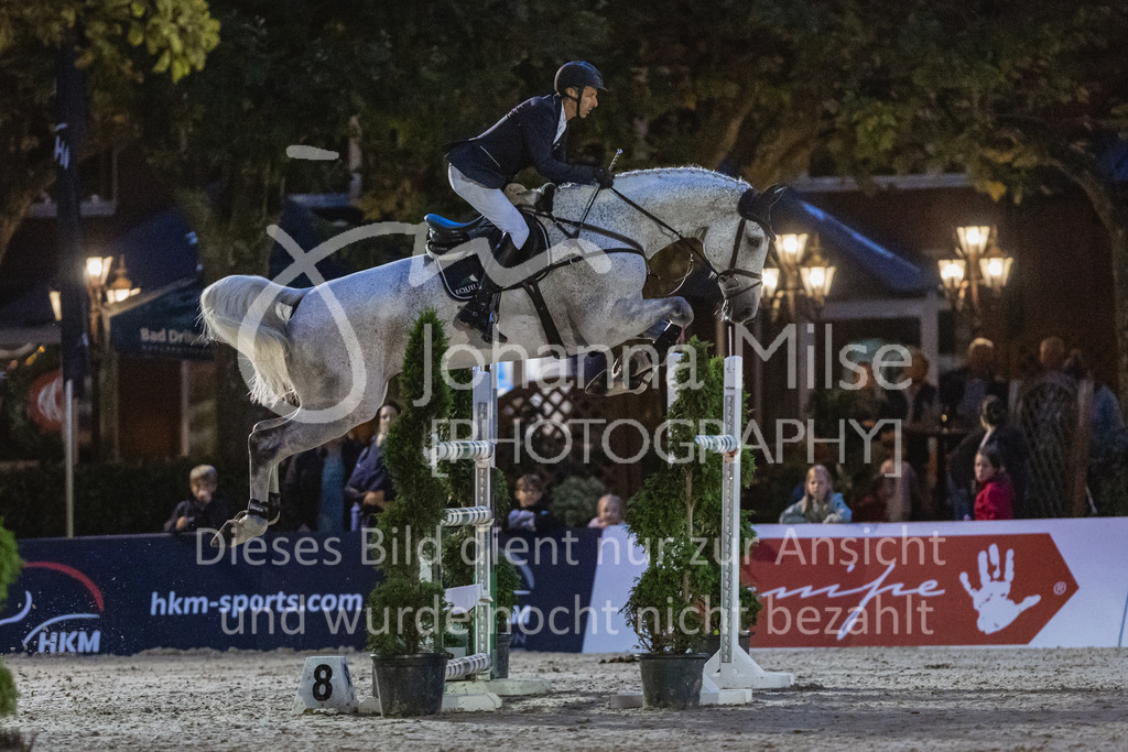 220909_OWLCh_GroßeTour-513 | Deine schönsten Turniermomente als professionelle Fotos! Entdecke hochwertige Pferdesport-Fotografie im Online-Shop. Jetzt Fotos finden & bestellen!