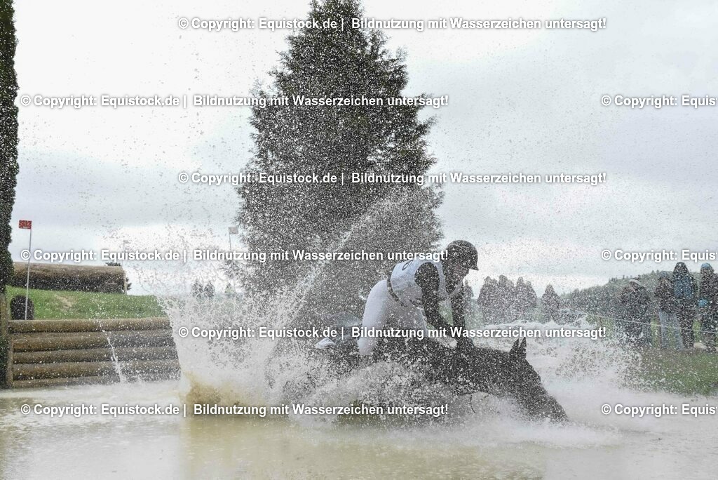 20230513_CCI2_Section2_Gelände_0173 | equistock