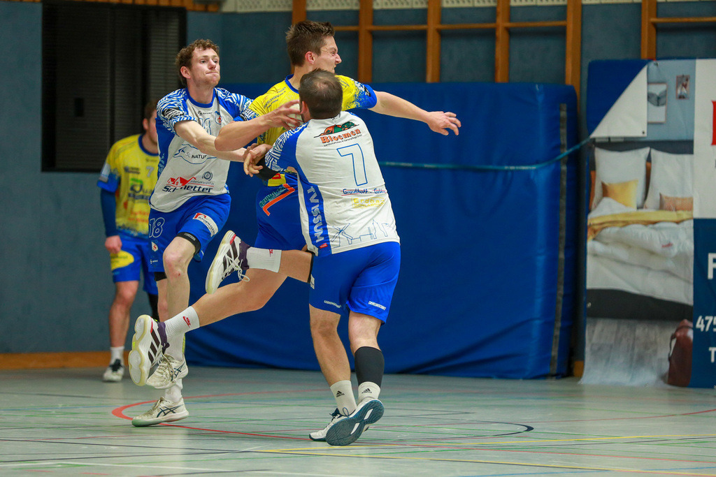 SVN_TVIssum_250426_058 | Bildergalerie von Sport-Ereignissen aber auch von weiteren spannenden Dingen - nicht nur vom Niederrhein. In Anlehnung an den bekannten Spruch von Hanns Dieter Hüsch heißt das Motto: "Niederrhein ist überall".  - Realisiert mit Pictrs.com