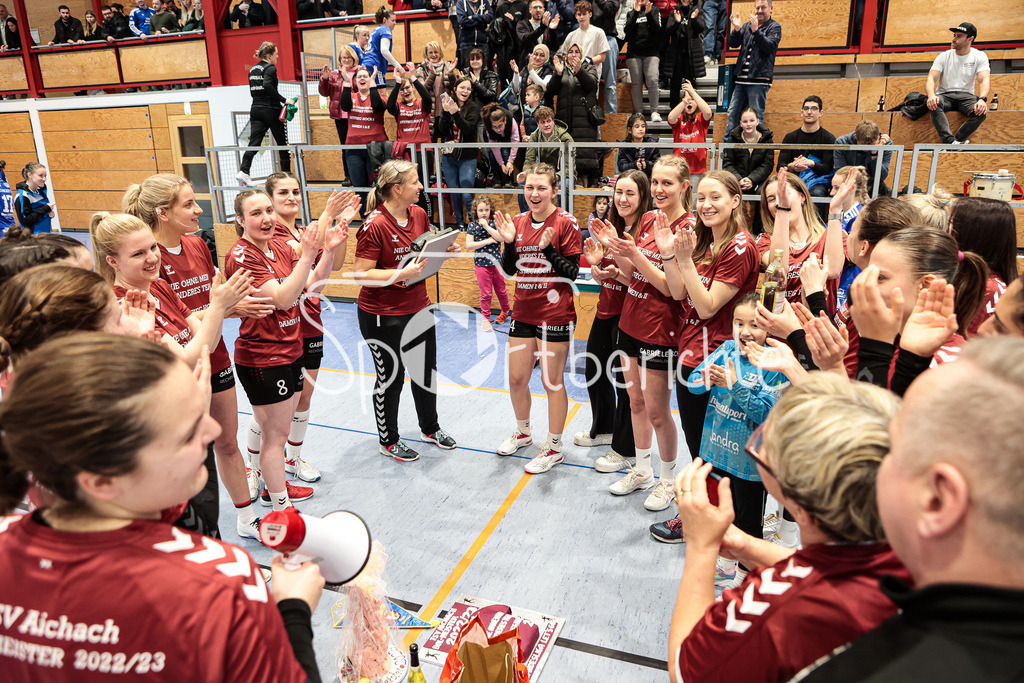 Kissinger SC - TSV Aichach | Professionelle Sportfotos aus den Bereichen Fußball, Eishockey, Handball und vieles mehr. Ob Sieg oder Niederlage