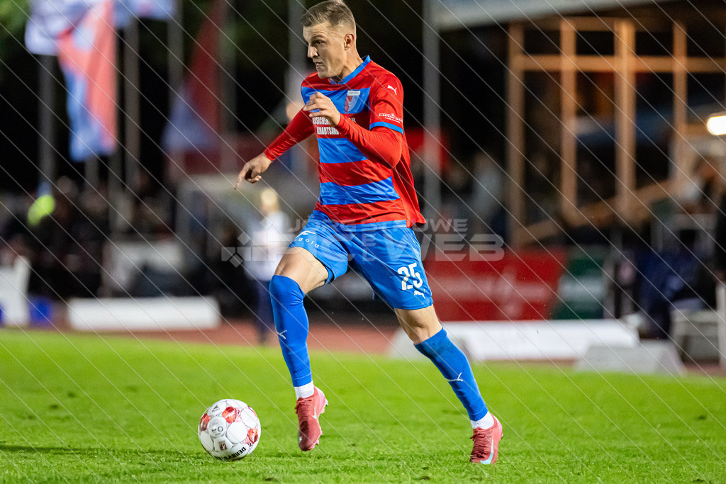 20250927_Picselweb-Fotografie_1R3_1004A | SV DrochtersenAssel - Bremer SV, 2:1 - Realisiert mit Pictrs.com