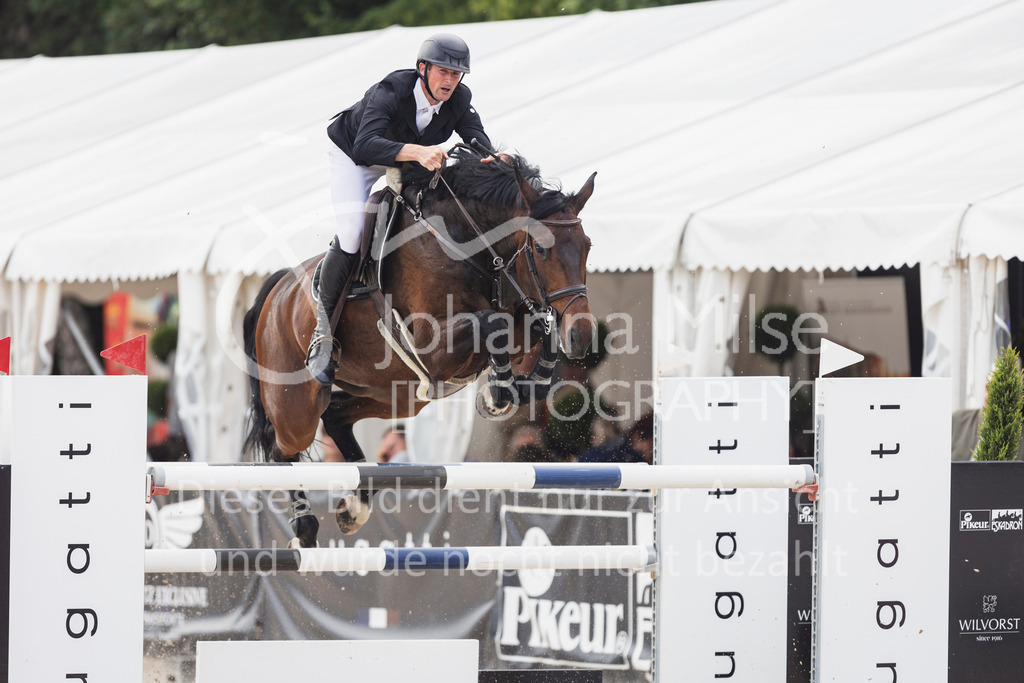 250601_MayDays_GP-576 | Deine schönsten Turniermomente als professionelle Fotos! Entdecke hochwertige Pferdesport-Fotografie im Online-Shop. Jetzt Fotos finden & bestellen!