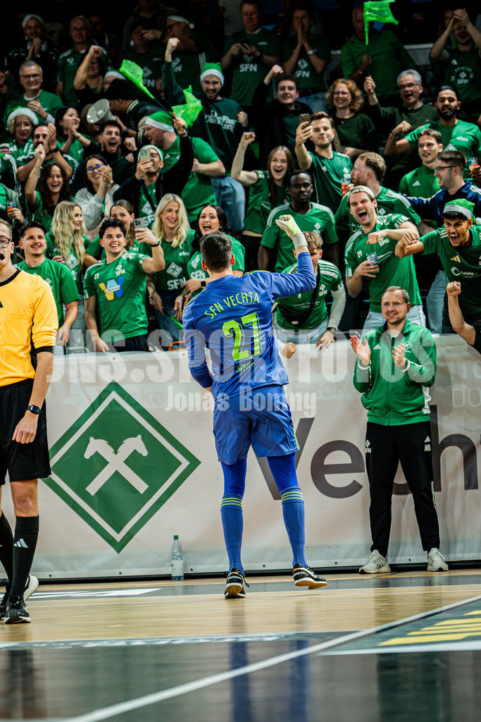 39. OM-Supercup-84 | jns.sportfotos - Realisiert mit Pictrs.com