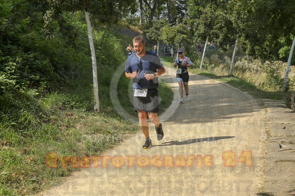 250824_1449_EX1_7696 | Sportfotografie im Rhein-Sieg Kreis, Köln, Bonn, NRW, Rheinland Pfalz, Hessen, etc. Unser Tätigkeitsfeld umfasst den Laufsport vom Volkslauf über den Marathon, Duathlon, Triathon bis zum Ultralauf wie Kölnpfad Ultra oder Schindertrail.