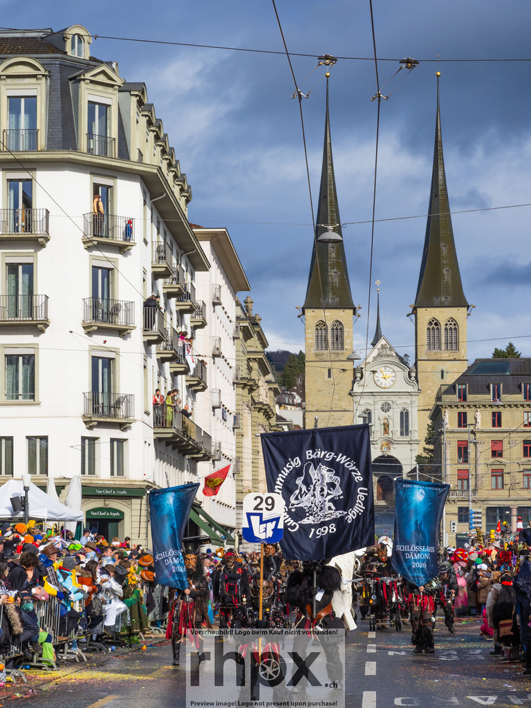 Fritschi-Umzug Luzern 2026 | Foto-Standort: Schweizerhof Luzern - Realisiert mit Pictrs.com