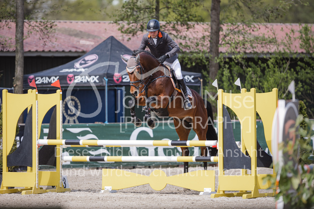 220426_Mühlen_SprPfA2-258 | Late Entry Mühlen
26.04.2022
02 Springpferde-A** 4-6j