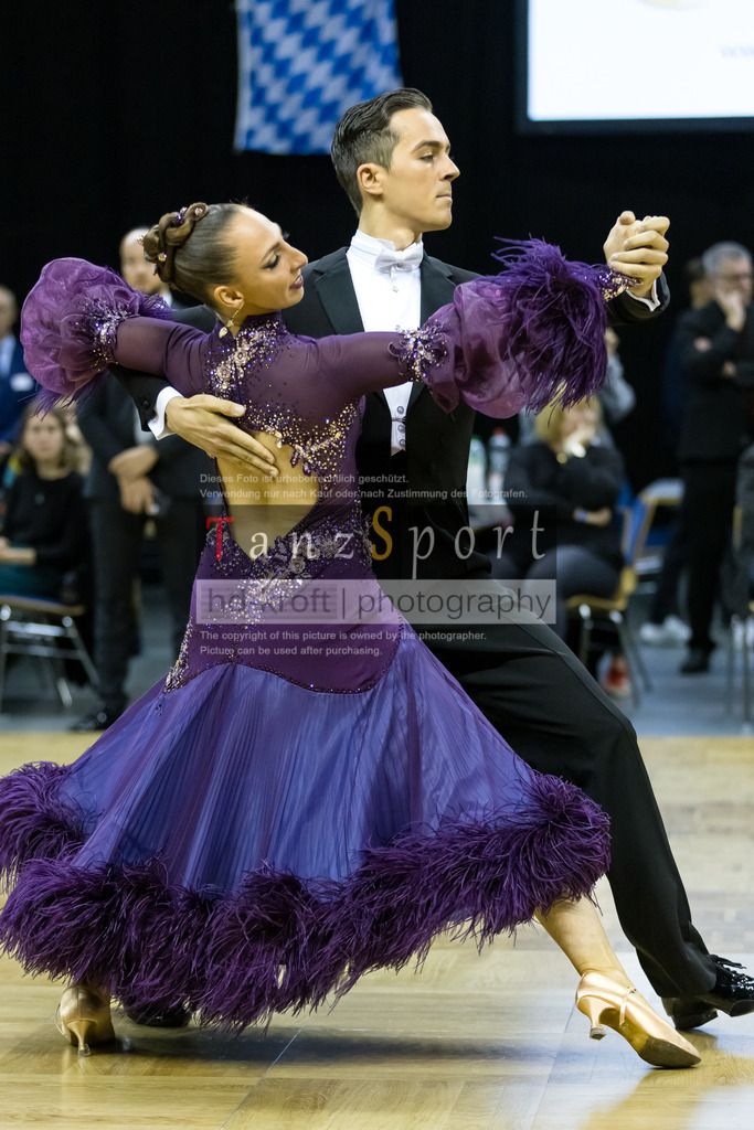 20241102_DC_HGR_Std_08603 | Tanzsportbilder, Standardtanz, Lateintanz, WDSF, DTV, LTVB, dancecomp, goc, hessen tanzt, blaues band der spree, walzer, tango, wiener walzer, slowfox, quickstepp, samba, rumba, cha-cha-cha, paso doble. jive, hd-kroft photography, turniertanzsport