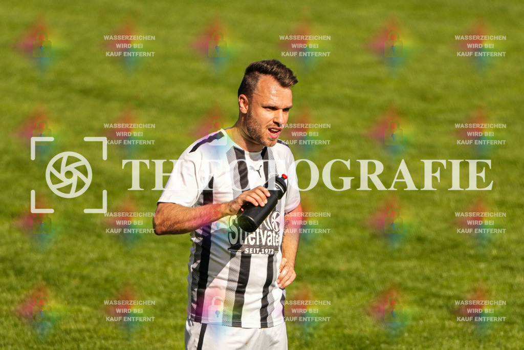 GER, FC Zell - FC Wittlingen, Fussball, Rothaus Bezirkpokal, Finale, Saison 2024/2025, 29.05.2025 | GER, FC Zell - FC Wittlingen, Fussball, Rothaus Bezirkpokal, Finale, Saison 2024/2025, 29.05.2025Foto: TH Fotografie/Alessio Bosco