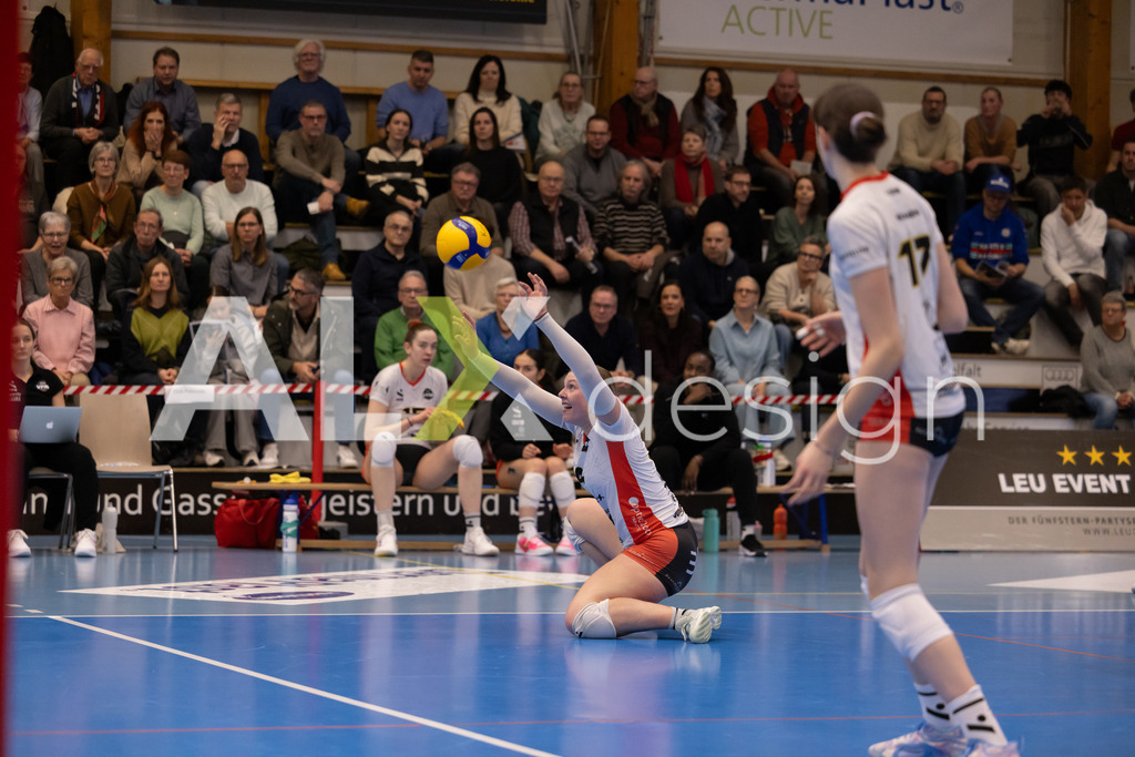 Volleyball I Frauen I Saison 2025-2026 I Volleyball NLA | Women I 1/4 Finals I VC Kanti Schaffhausen - BIWI Volleyball Franches-Montagnes I 21.02.2026 | 4 Emma Faivet (CH) (BIWI VFM) – Außenangriff - Realisiert mit Pictrs.com