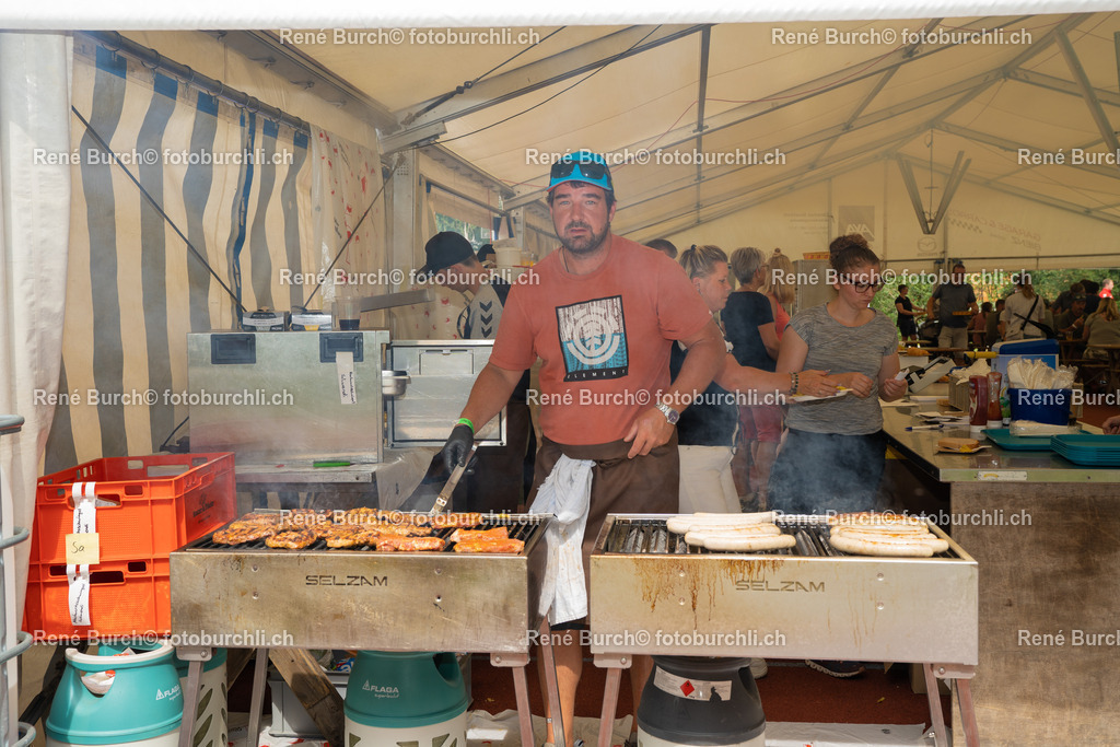 DSC08194-3 | René Burch leidenschaftlicher Fotograf aus Kerns in Obwalden.  Hier finden sie Sport, Landschaft und Natur Fotografie.
 - Realisiert mit Pictrs.com