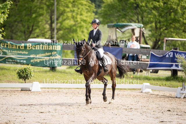 Bad_Meinberg_08156 | saradresslerfotografie - Realisiert mit Pictrs.com
