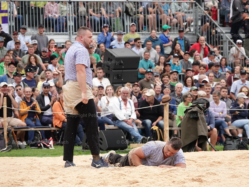 DSC08374 | Schwingen - Realisiert mit Pictrs.com